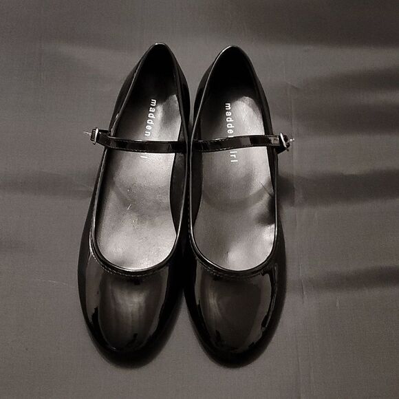 BRAND NEW MADDEN GIRL MARY JANE STYLE WOMEN'S LOW BLOCK HEEL SHOE G1 - Picture 3 of 16